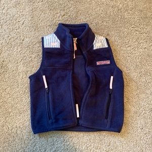 Vineyard Vines size 2 vest never worn